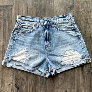 American Eagle Mom Short 8